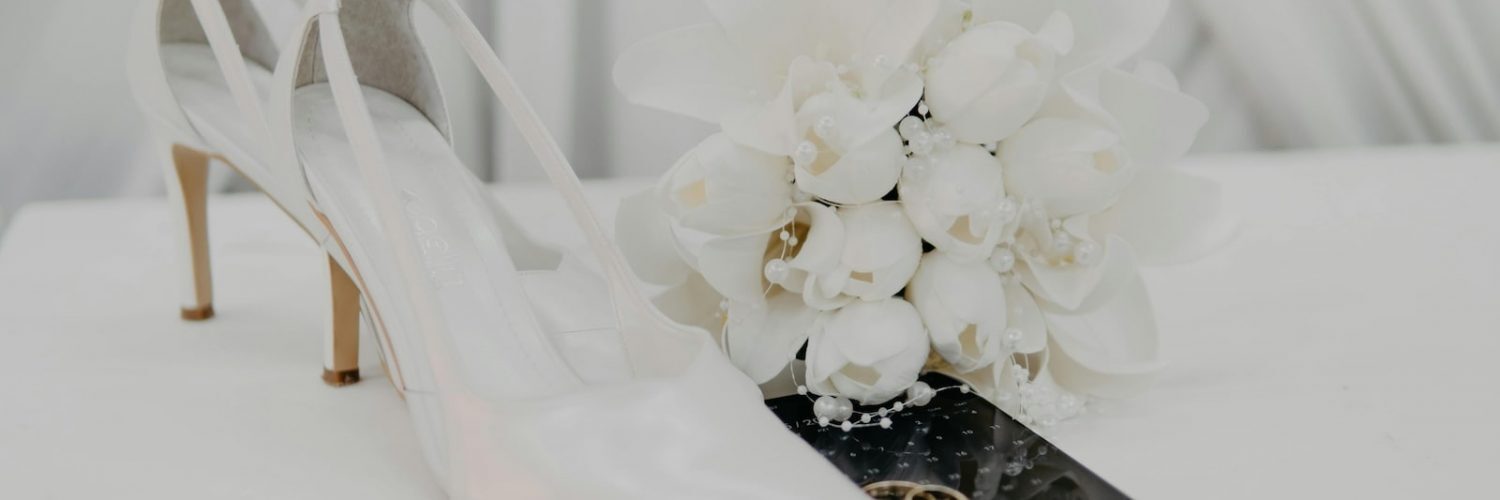 phone wedding